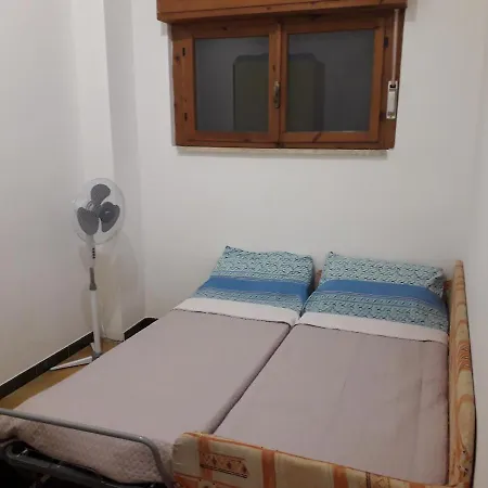 Apartment 2 Bedroom With Sea And Mountain Views