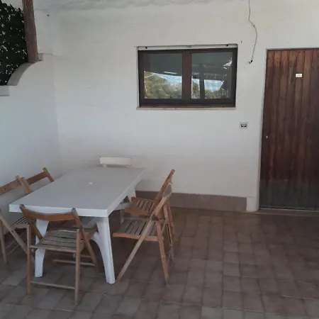 Apartment 2 Bedroom With Sea And Mountain Views