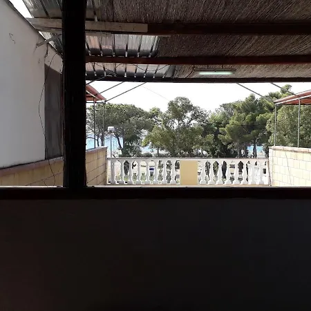 Apartment 2 Bedroom With Sea And Mountain Views Cipollina