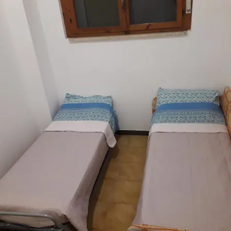 2 Bedroom With Sea And Mountain Views Apartment Cipollina