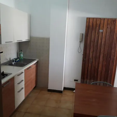 2 Bedroom With Sea And Mountain Views Apartment *
